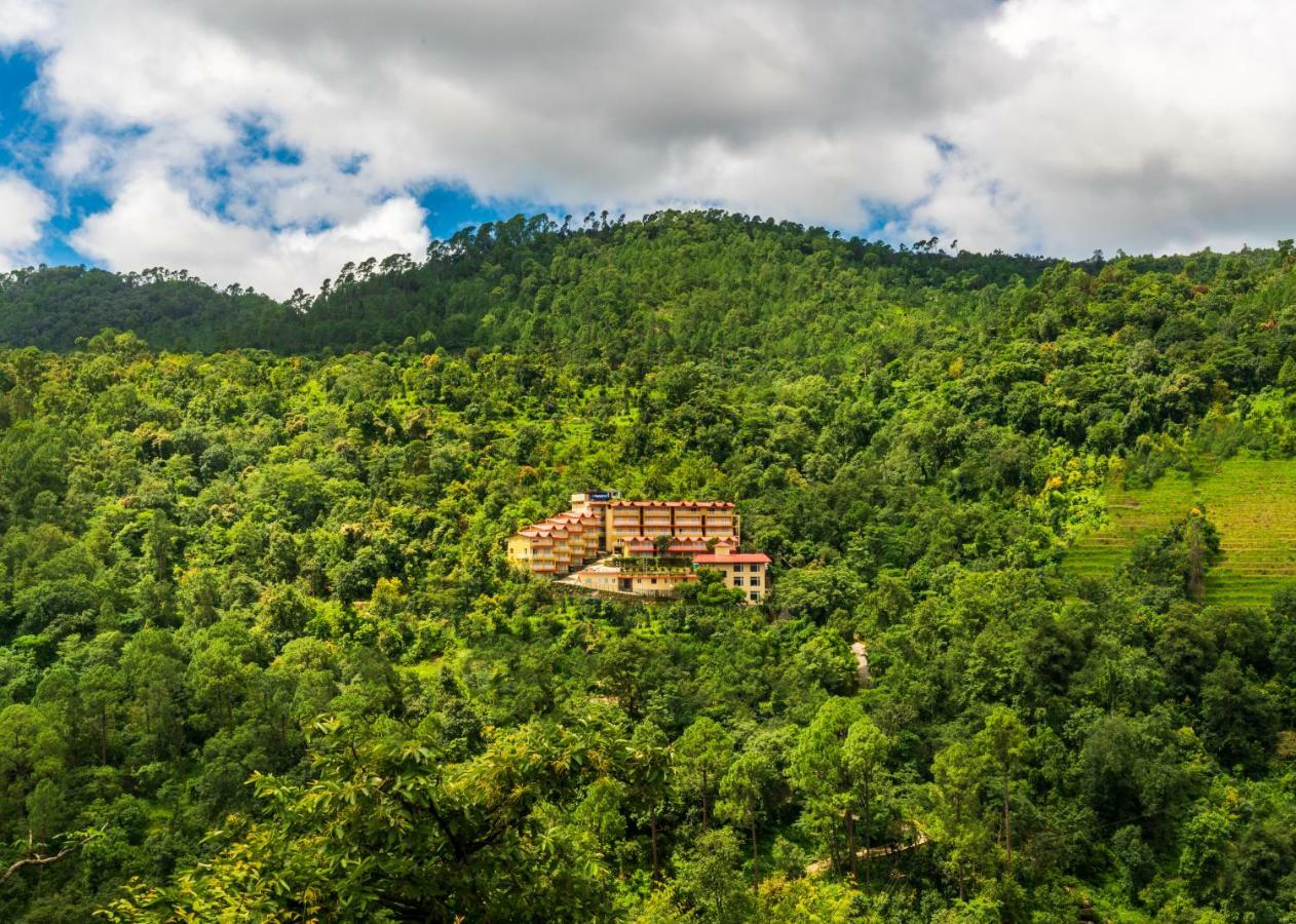 Cygnett Resort Mountain Breeze Найнитал Экстерьер фото
